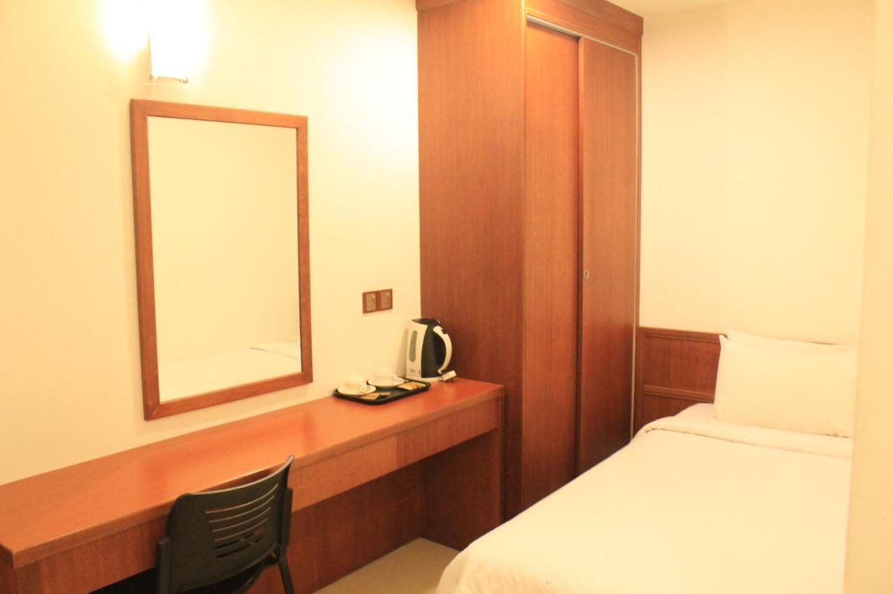 Ag Hotel Penang Gelugor Quarto foto